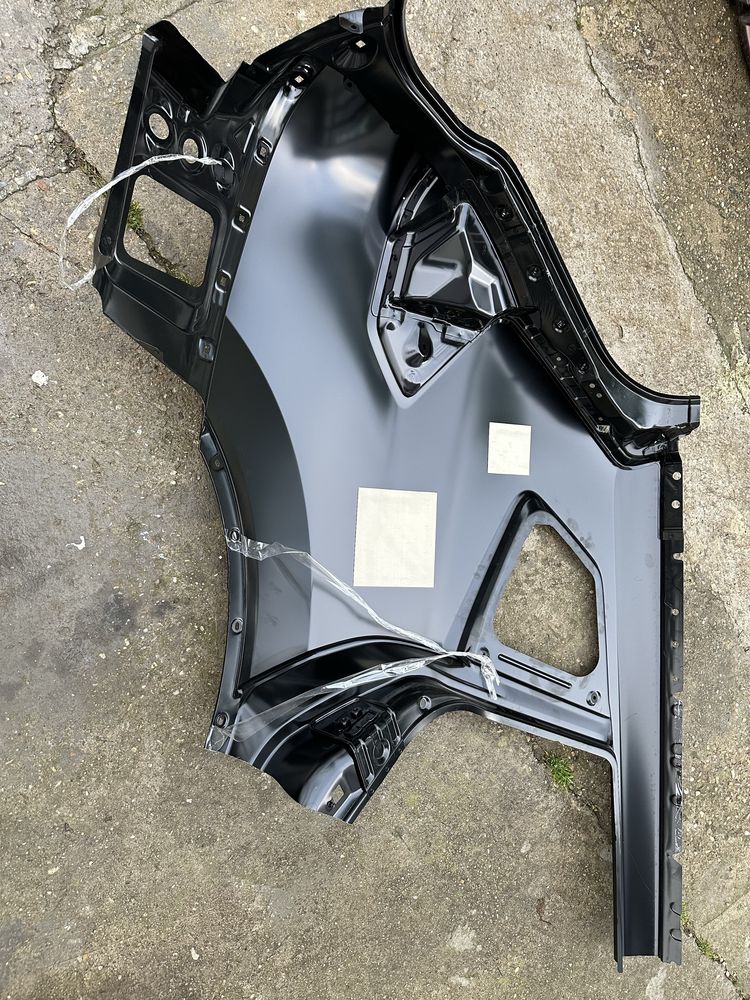 Aripă stânga spate nissan x-trail t 32.