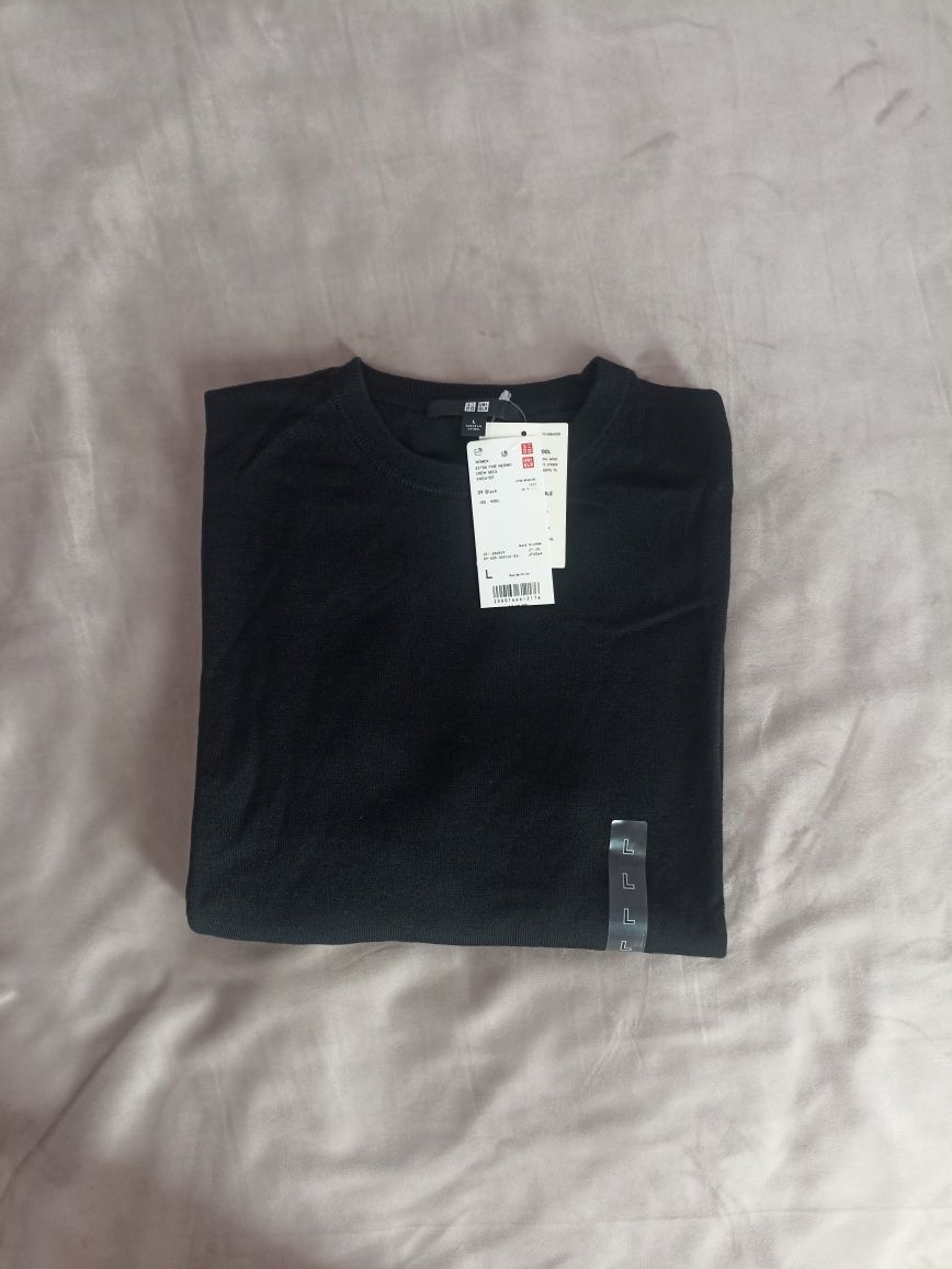 Пуловер Uniqlo из шерсти