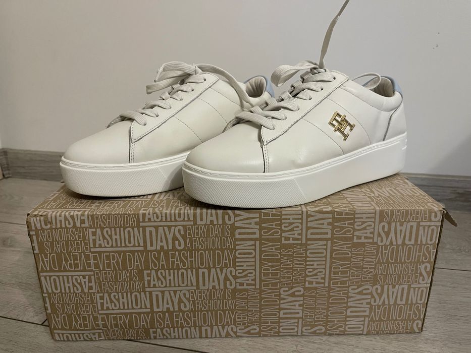 Tommy Hilfiger, 38 размер