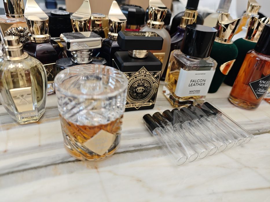 Стъклени шишенца за отливки на парфюми 3 и 5 ml