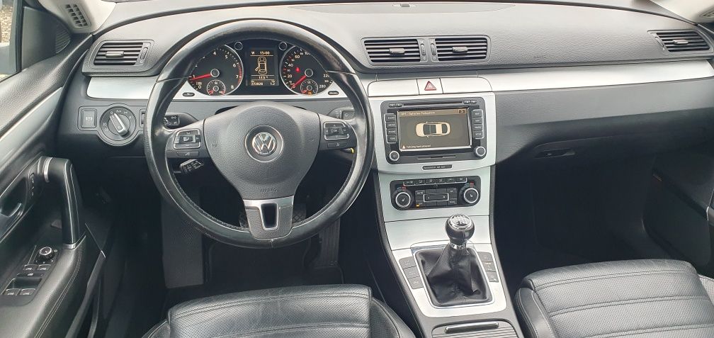 Vand VW Passat CC 2.0 Turbo 200cp TSI Highline RATE Import Germania