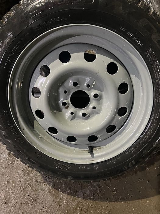 Продается диск вместе шинами комплекте