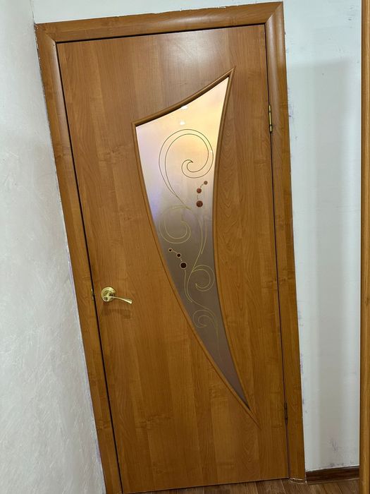 Продам межкомнатные двери
