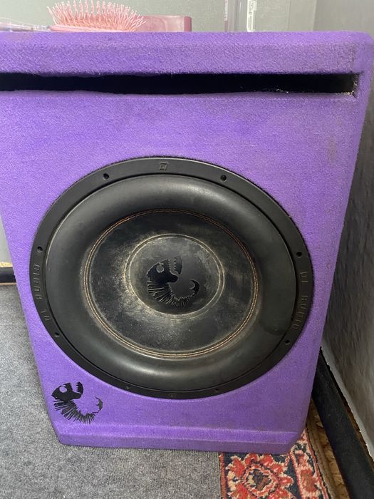 Продам сабвуфер