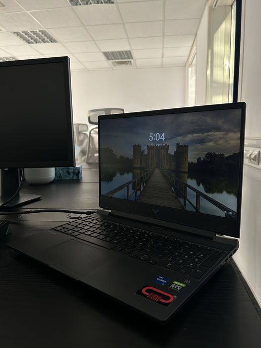 Laptop Gaming Victus I7, RTX 3050, 16GB RAM, 1TB SSD