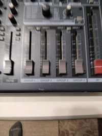 Mixer audio Yamaha