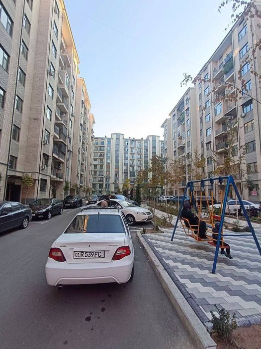 Срочно здайотса квартира ЖК New_leef