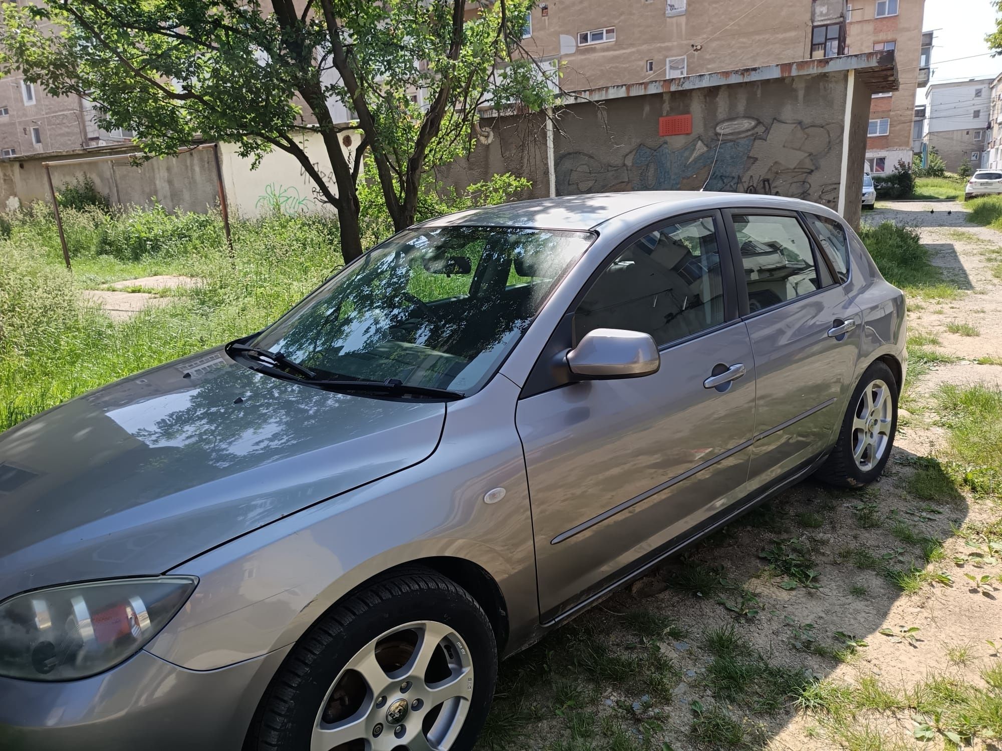 De vanzare mazda