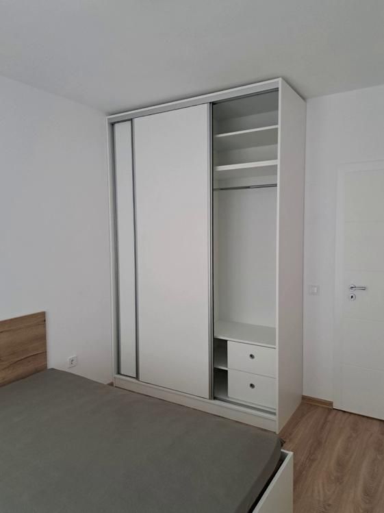 Дава се под наем Двустаен апартамент в София, Люлин 1 - 70 кв.м за 500 € - Снимка #4