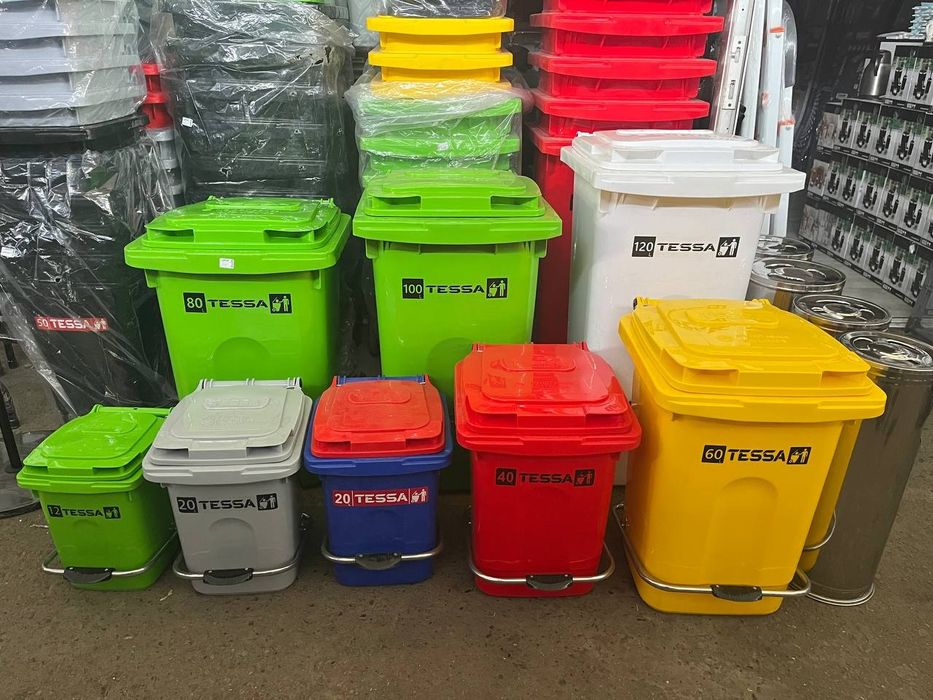 Урна отличного качества.