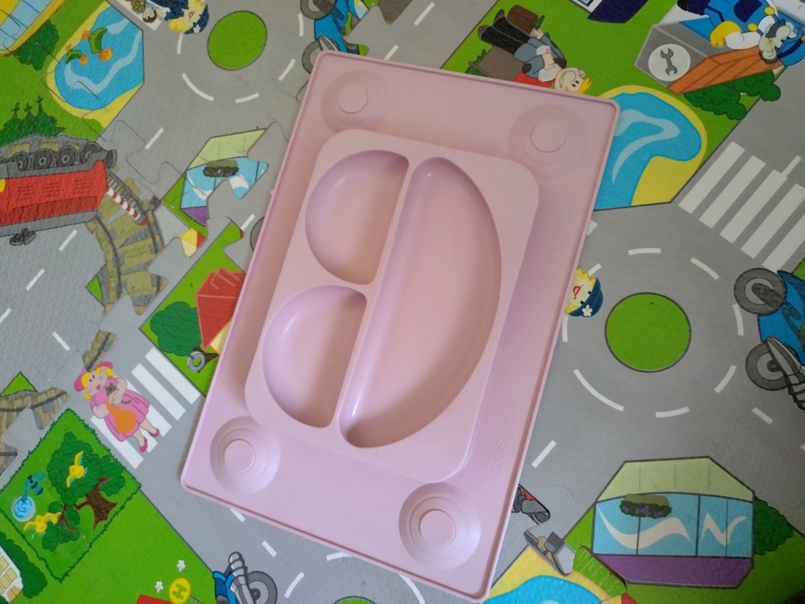 Оригинален обиколник за кошара stokke +подарък -силиконова чинийка.