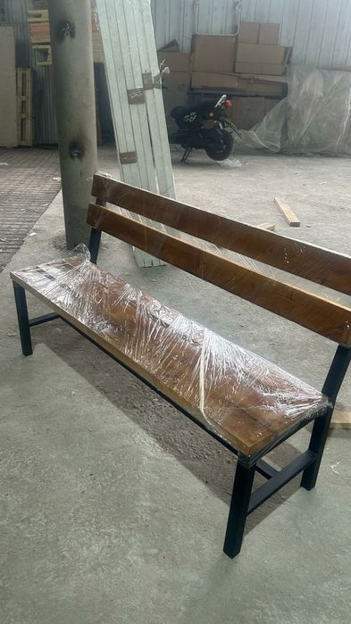 Скамейки уличные