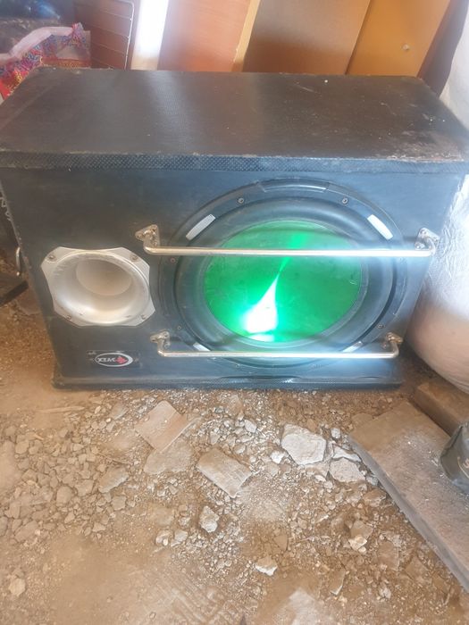 Продам Сабуфер...