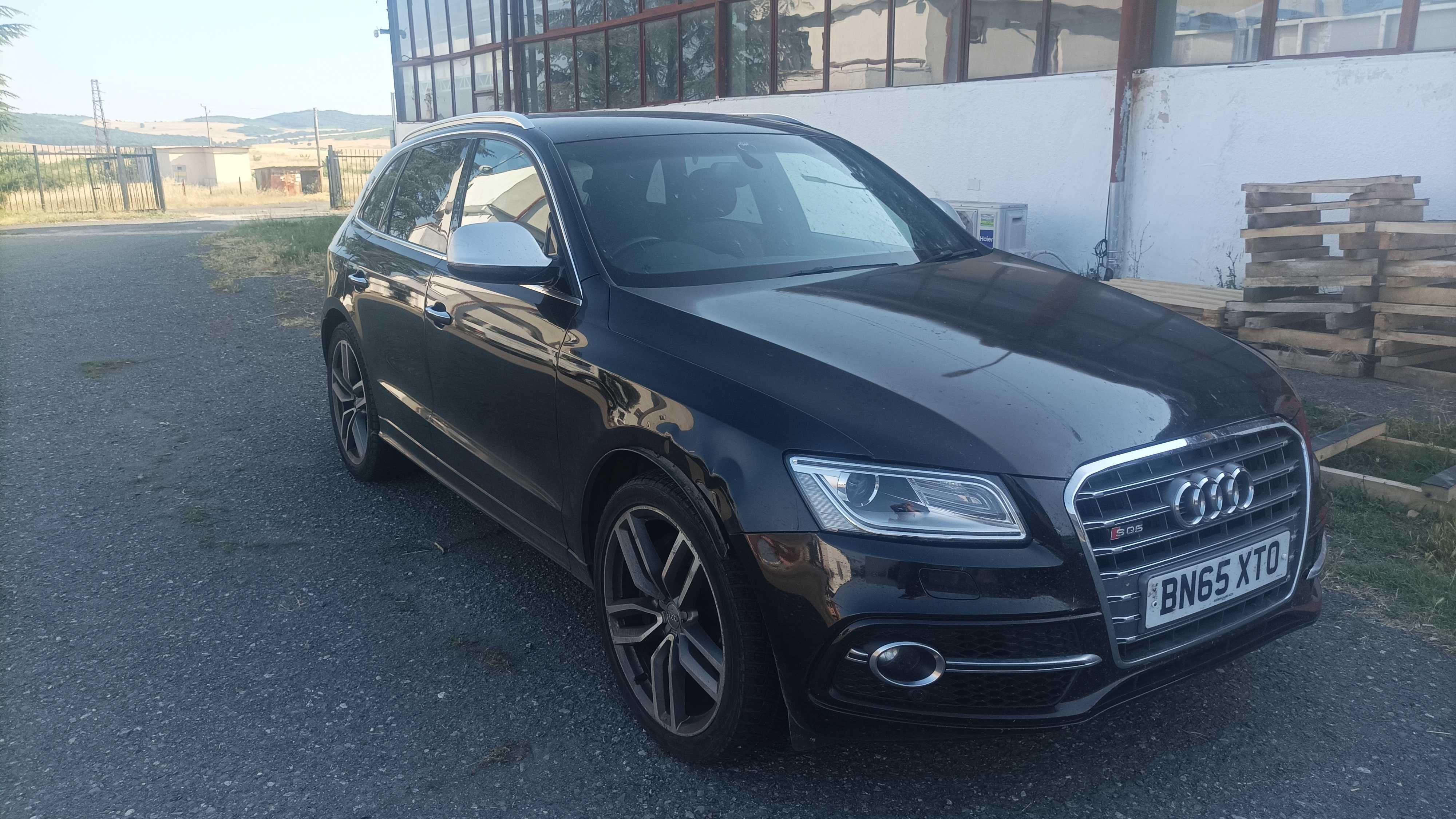 Audi SQ5 на части
