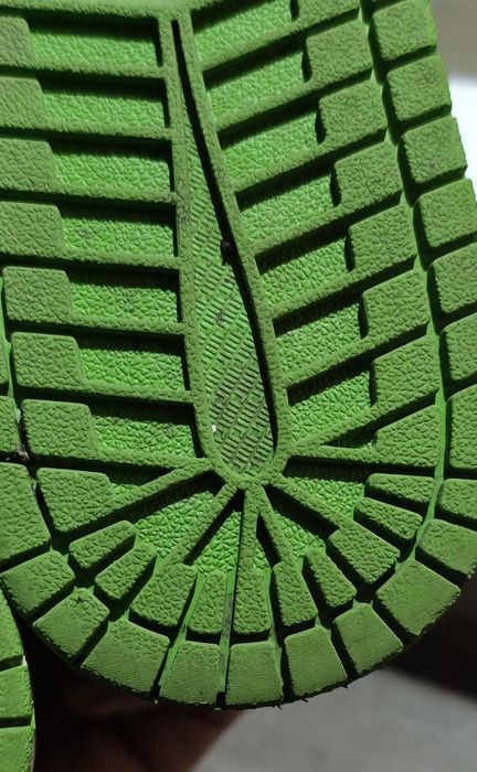 Nike Air Jordan 1 Altitude Green/Sail Mid