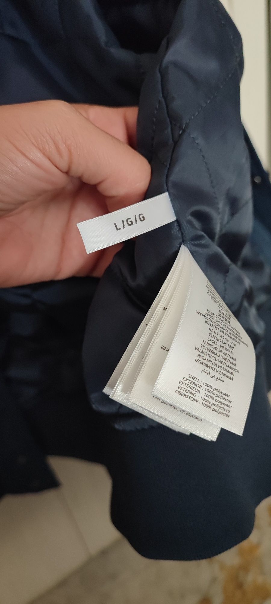 Vând geaca originala Michael Kors