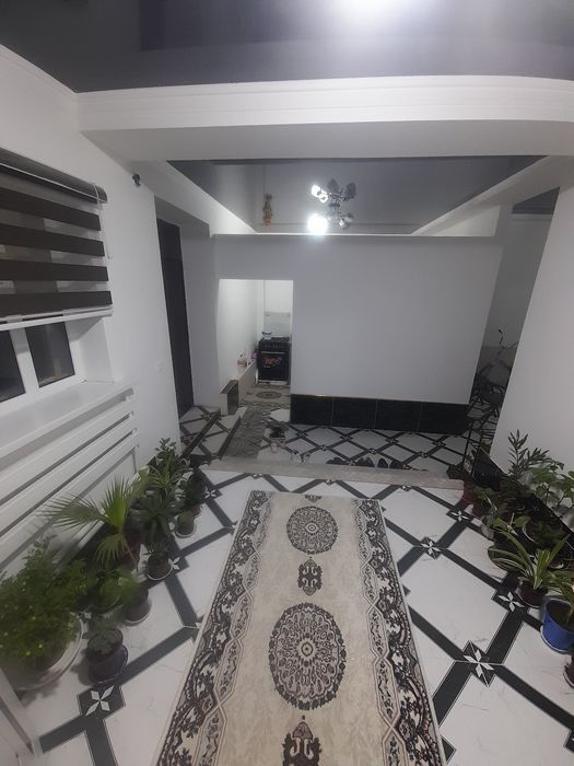 Уй сатылады, жер жай 7ханалы