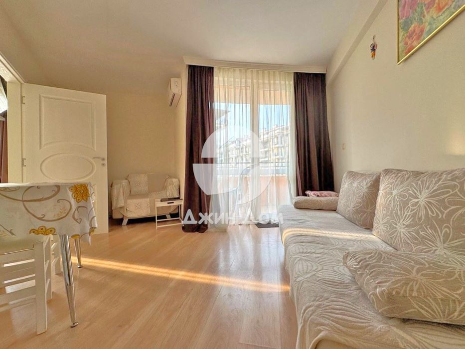 Продава се Двустаен апартамент в к.к. Слънчев бряг - 50 кв.м за 1370 €/кв.м - Снимка #1