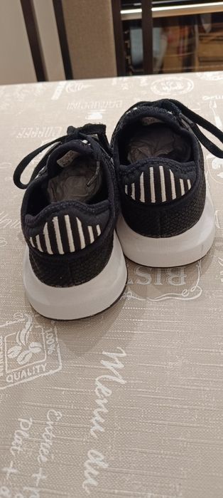 Adidas băieți 32