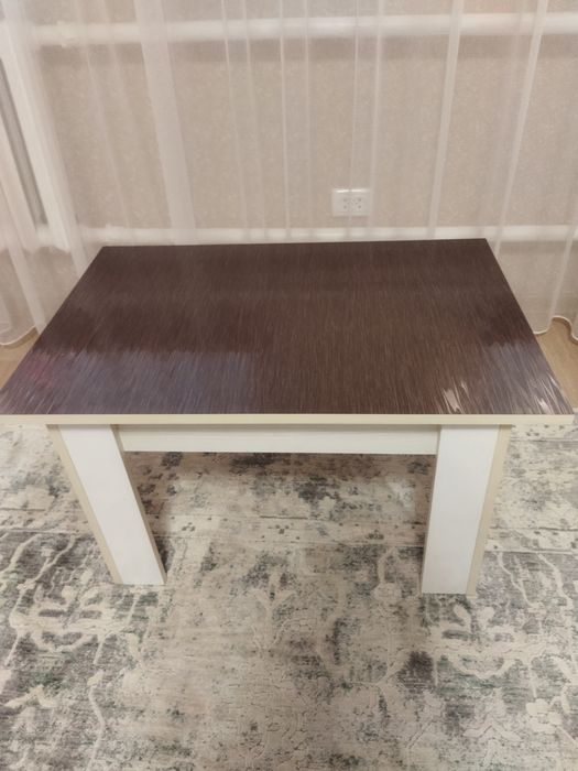 Сатылады үстел (жаңа күйде)