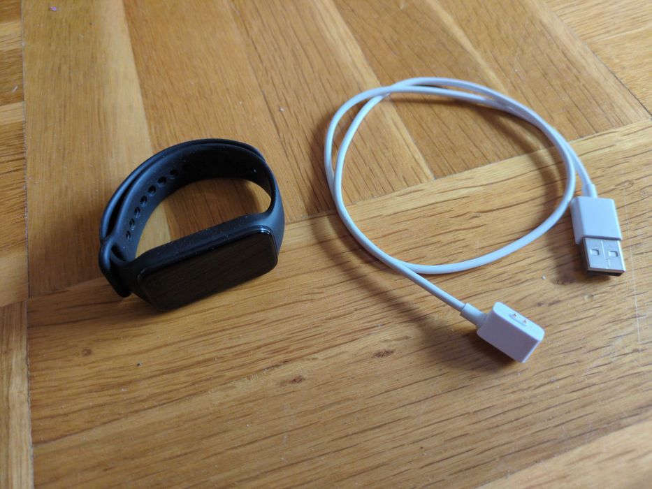 Xiaomi Smart Band 8 Активен фитнес тракер и тракер за активност