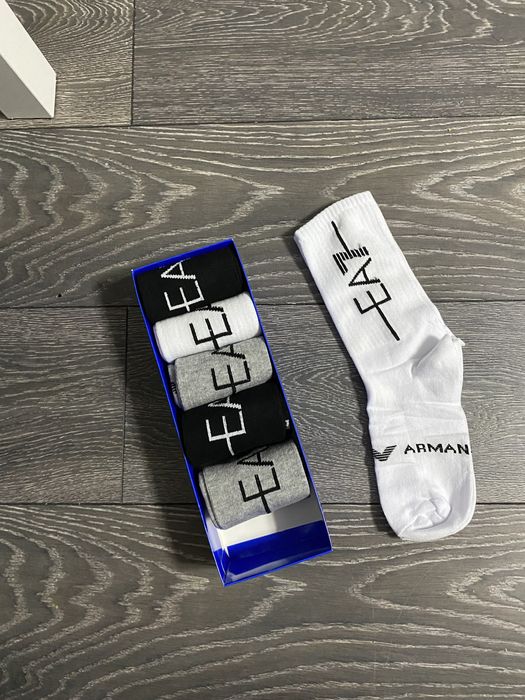 Sosete versace 6 la set 75 lei