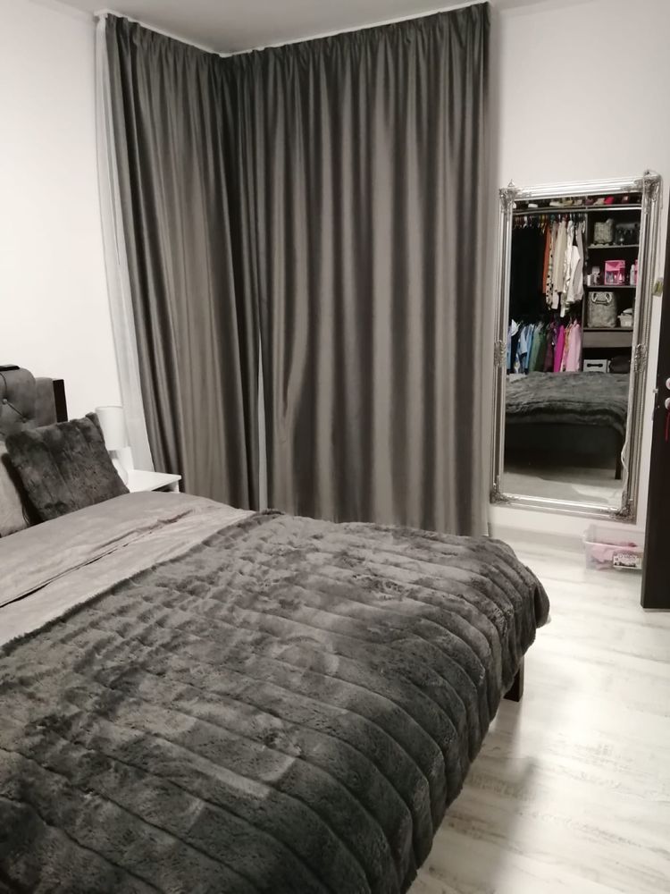 Persoana fizica,vand apartament in Floresti