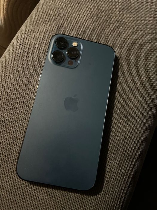 Vand iphone 12 pro max 256Gb