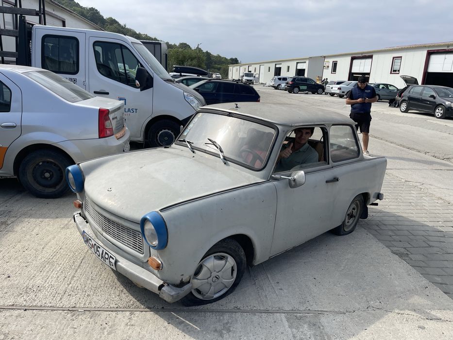 Trabant  fara acte
