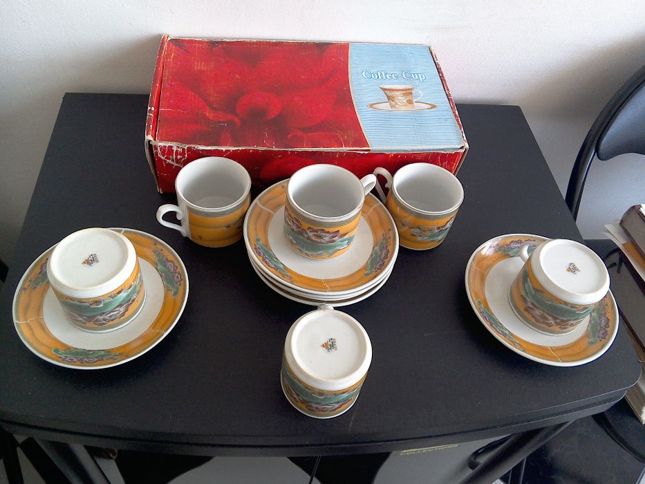 Servici/set cești cafea, 12 piese - 200 ml.