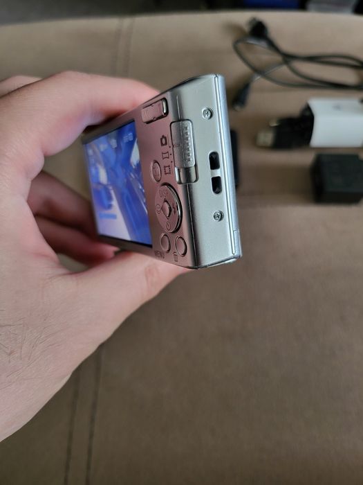 Sony DSC W830 фотоапарат сив
