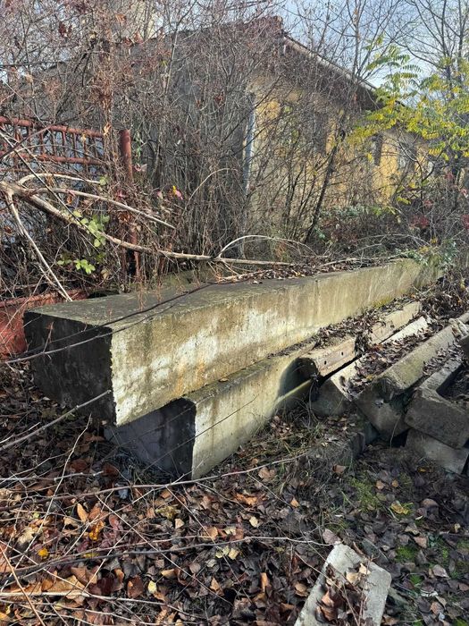 Vindem Stalpi electrici de beton armat din demolari