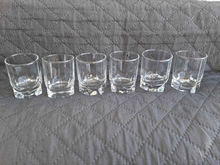 Чаши шестстенни за алкохол