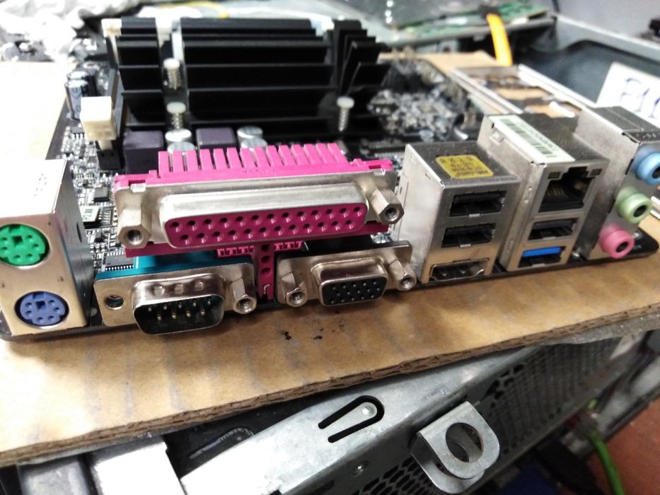 Дънна платка ASRock Q1900B-ITX