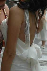 Сватбена рокля с естествени перли