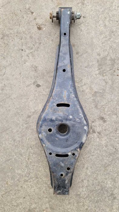 Brat bascula punte spate VW Golf 5 plus cod 348849269