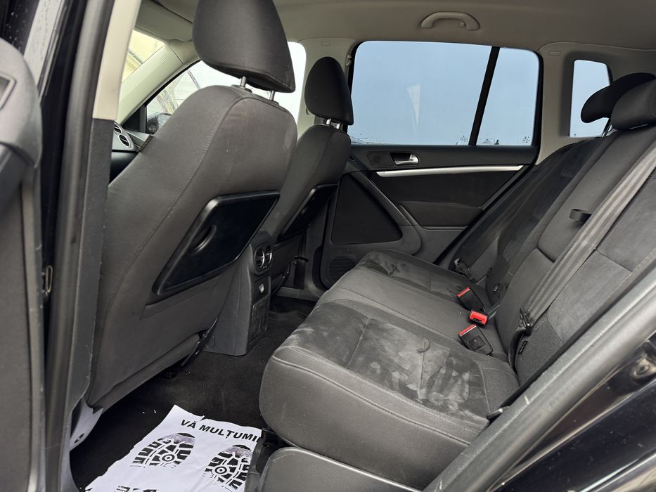 VW Tiguan 2014 2.0 TDI 140cp 4Motion LED/Cutie DSG/Alcantara/Navi mare