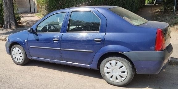 Inchiriez mașina pentru delivery, consum foarte mic