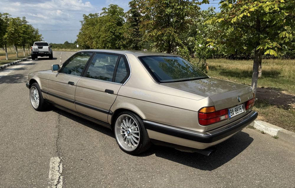 BMW 750iL, 1992, 5.0 i, 300 cp, 156000 km