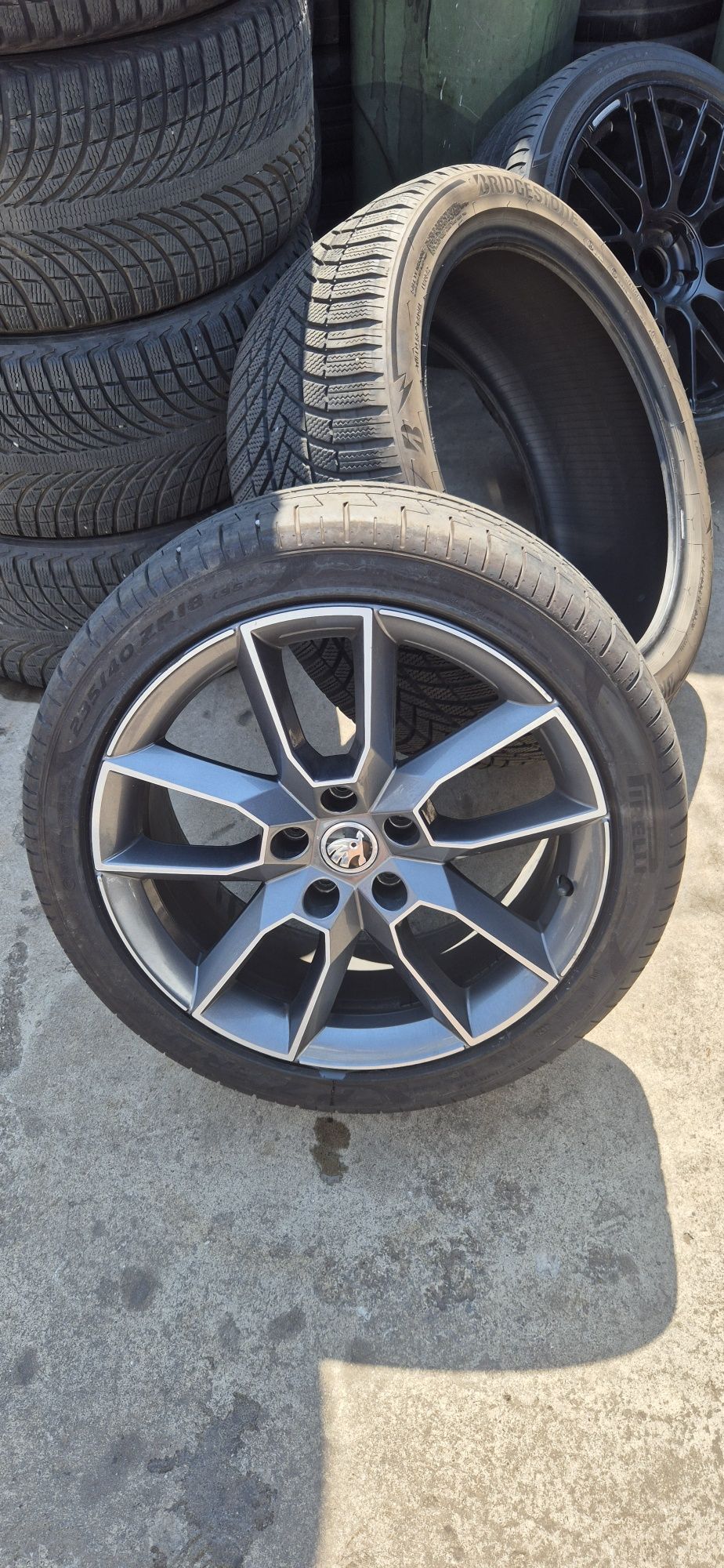 Джанти с нови гуми Skoda Octavia 5x112/7.5Jx18