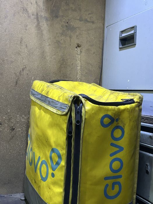 Glovo сумка сатылады