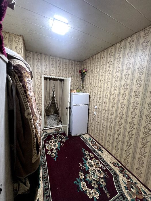 Uy sotiladi 1 xonali arzon va shnam