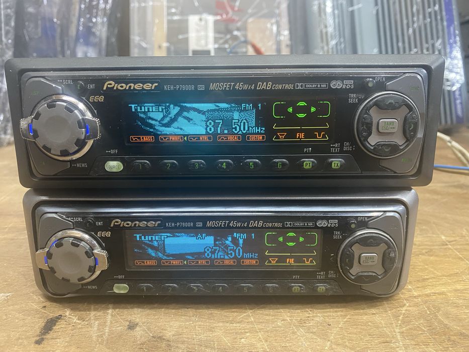 Player auto Pioneer KEH P 7900R Mosfet,animatii delfini,old school