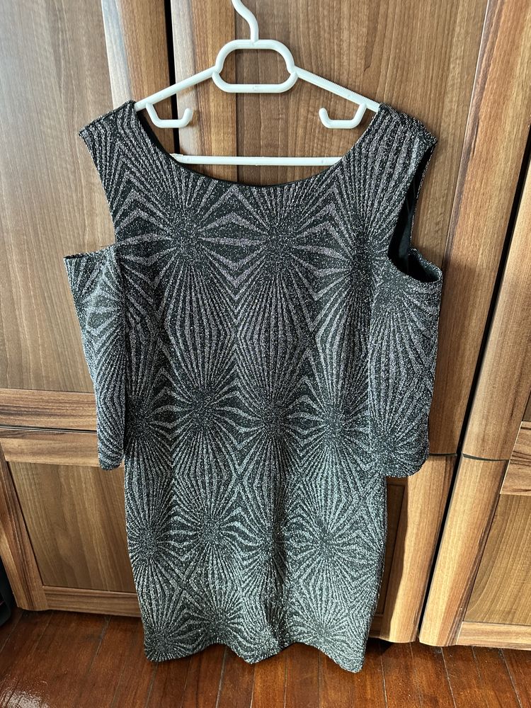 Rochie mini eleganta negru cu argintiu marimea 12UK