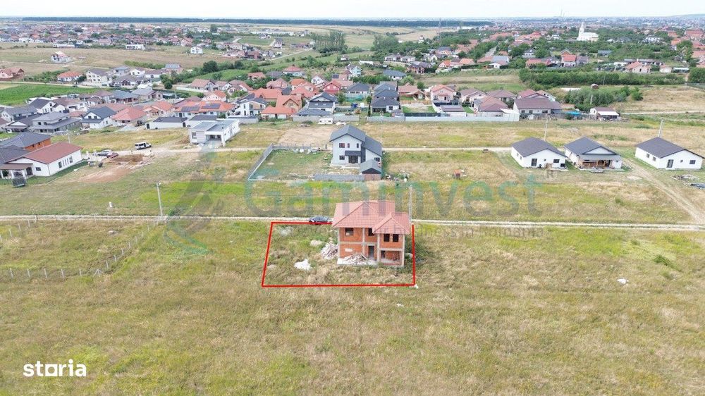 Gaminvest Casa spatioasa cu etaj la rosu de vanzare, Cihei,Bihor,V4177