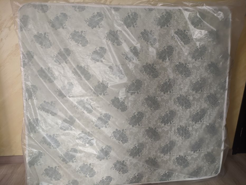 Матрас с войлочной прослойкой 200/180