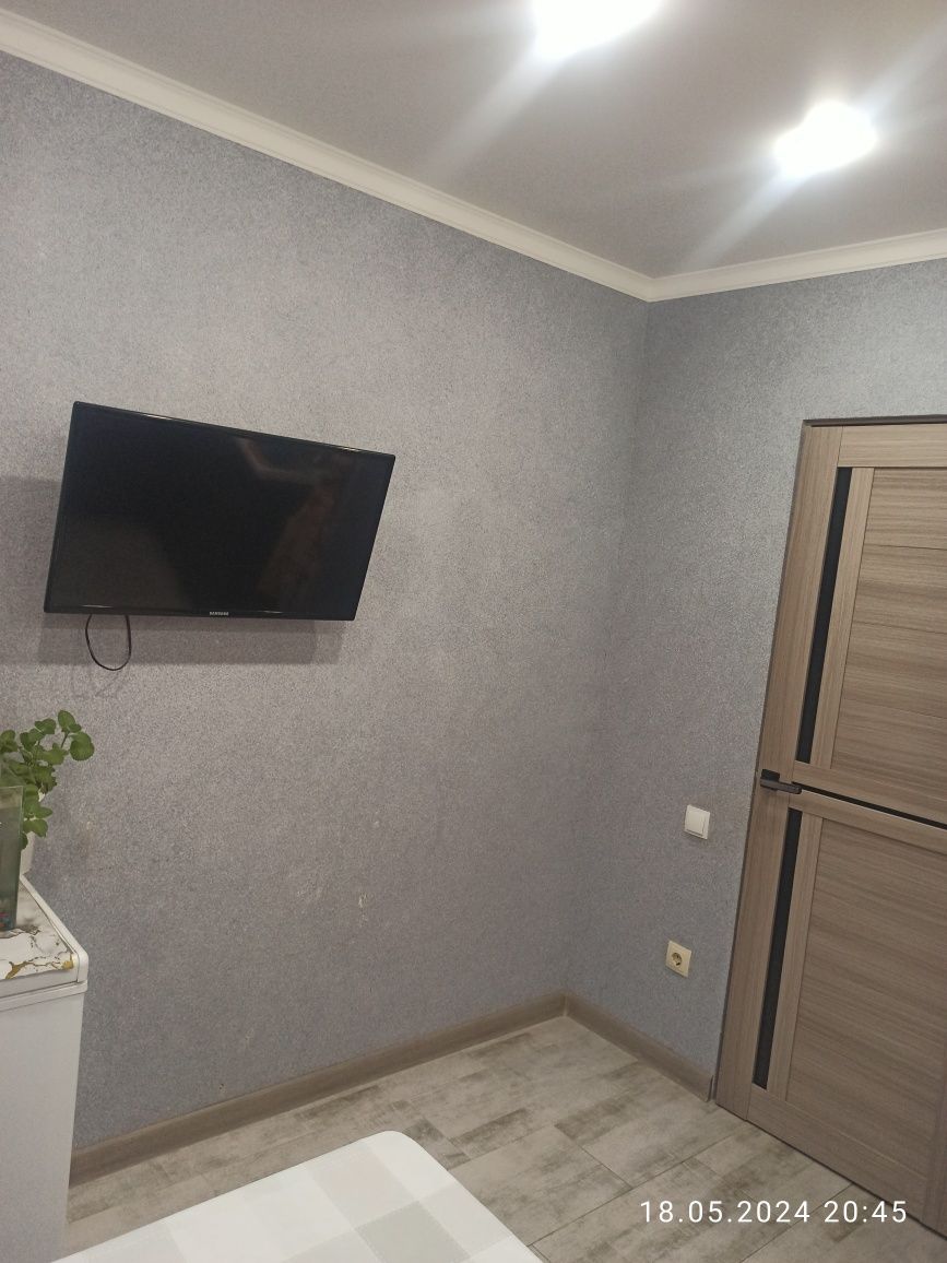 Продам 2-х комнатную квартиру с ремонтом с автономным отоплением