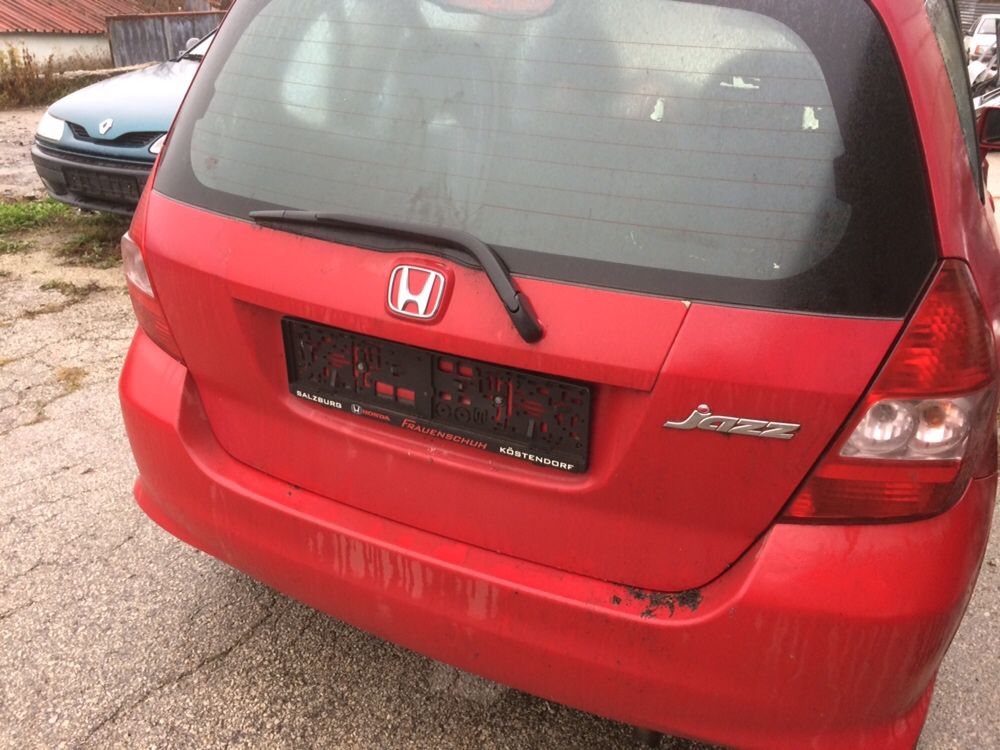 Honda Jazz 1.4i 83к.с на части