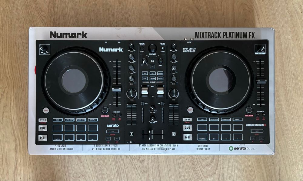 Consola Numark Mixtrack Platinum FX, Mixer DJ, Ca Nou, Thomann