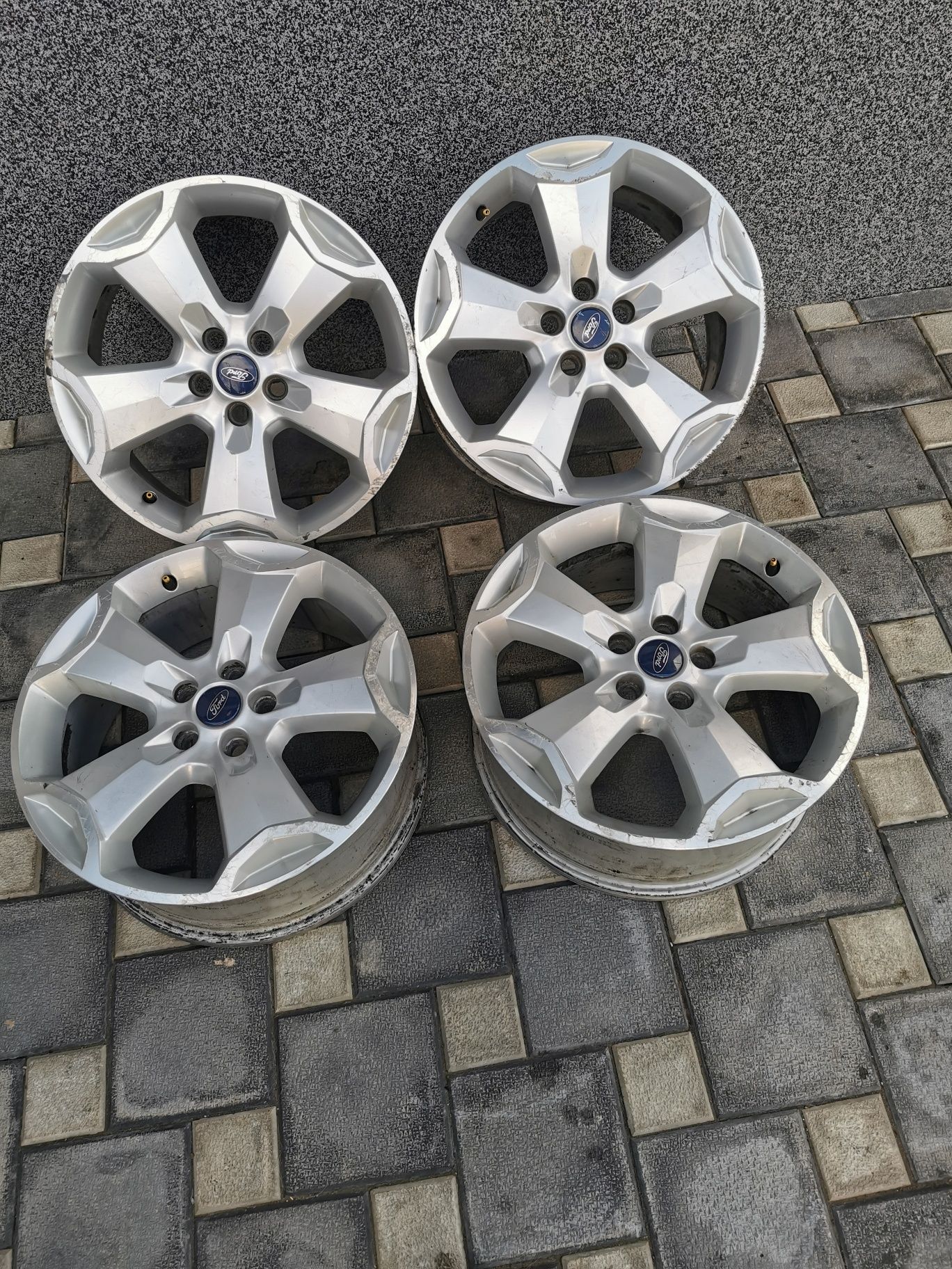 Jante R18 5x108 Ford